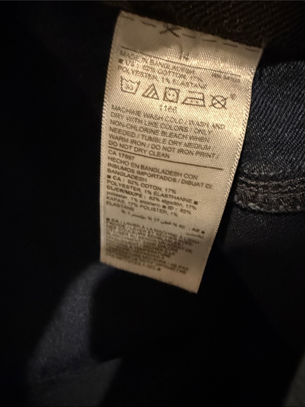 Old Navy Women's Dark Blue Stretch Jeggings - Picture 3 of 3